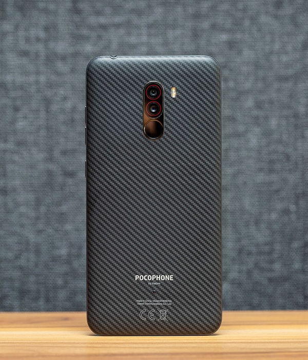 poco f1 whatmobile